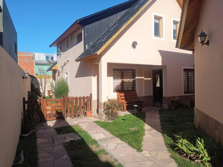 Madre Roca Apartman El Chalten Kültér fotó